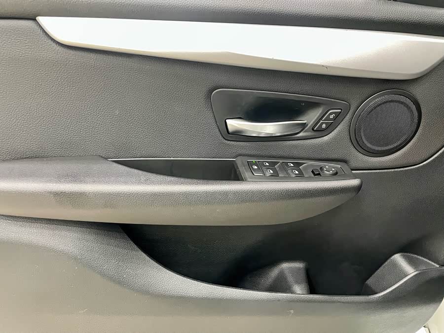 BMW 2 Series Gran Tourer 2019 car image #18