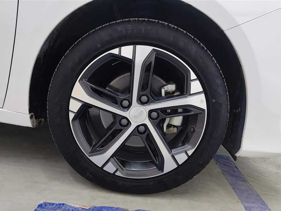 GEELY Emgrand L 2022 car image #18