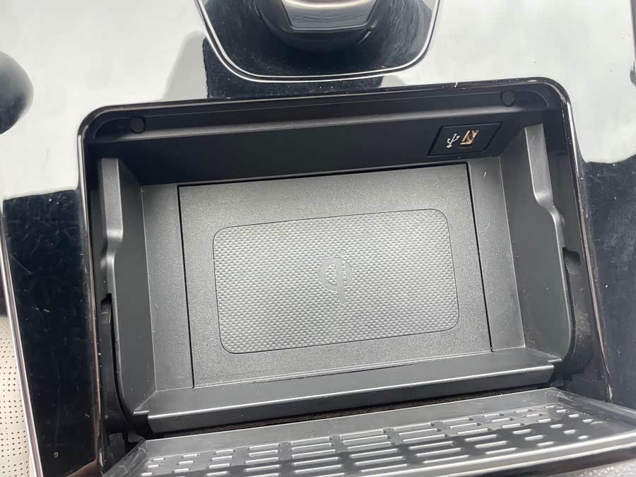 Toyota bZ4X 2022 immagine di auto #18