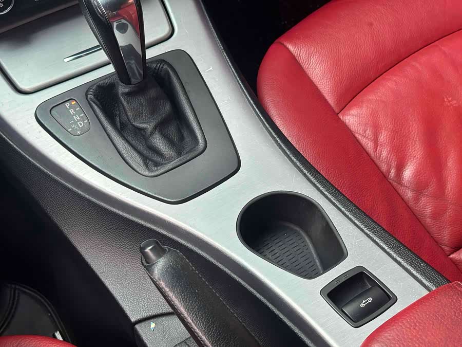 BMW 3 Series (Imported) 2012 imagen de coche #18