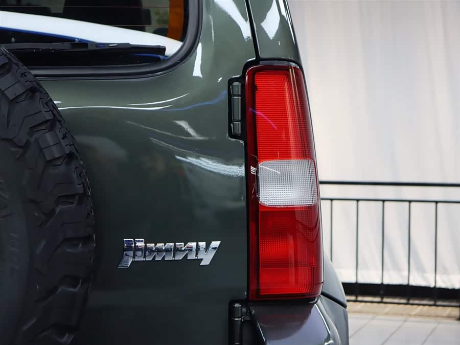 Suzuki Jimny (Imported) 2018 immagine di auto #18