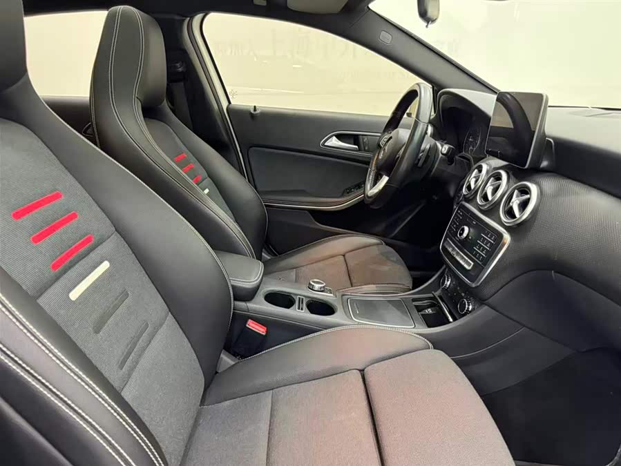 Mercedes-Benz A Class (Imported) 2018 car image #18