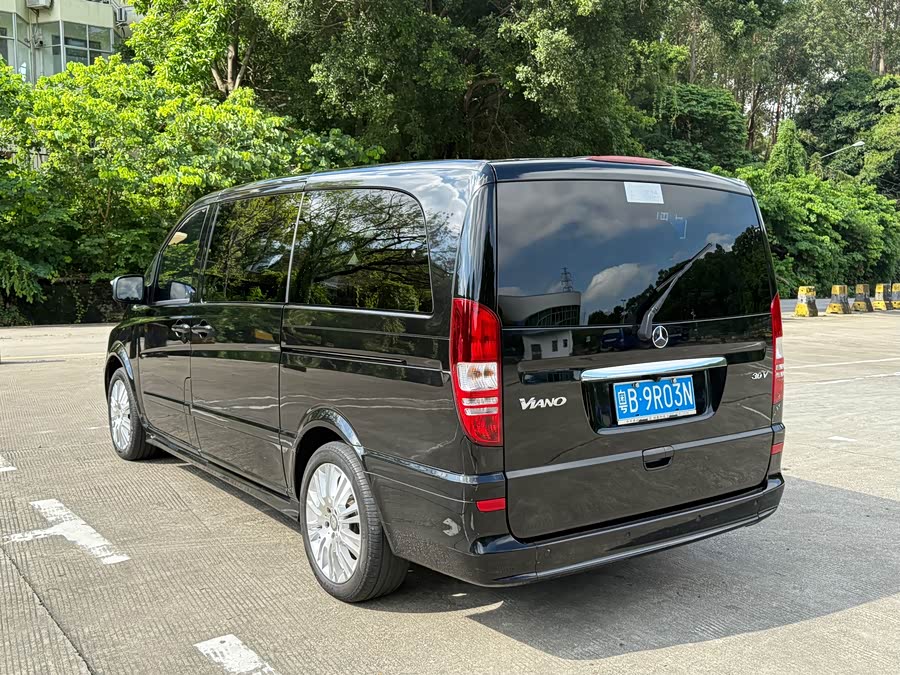 Mercedes-Benz Viano 2016 imagen de coche #18