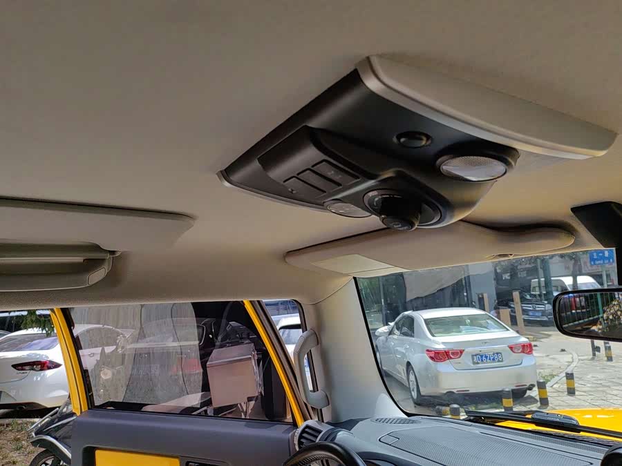 Toyota FJ Cruiser 2018 car image #18