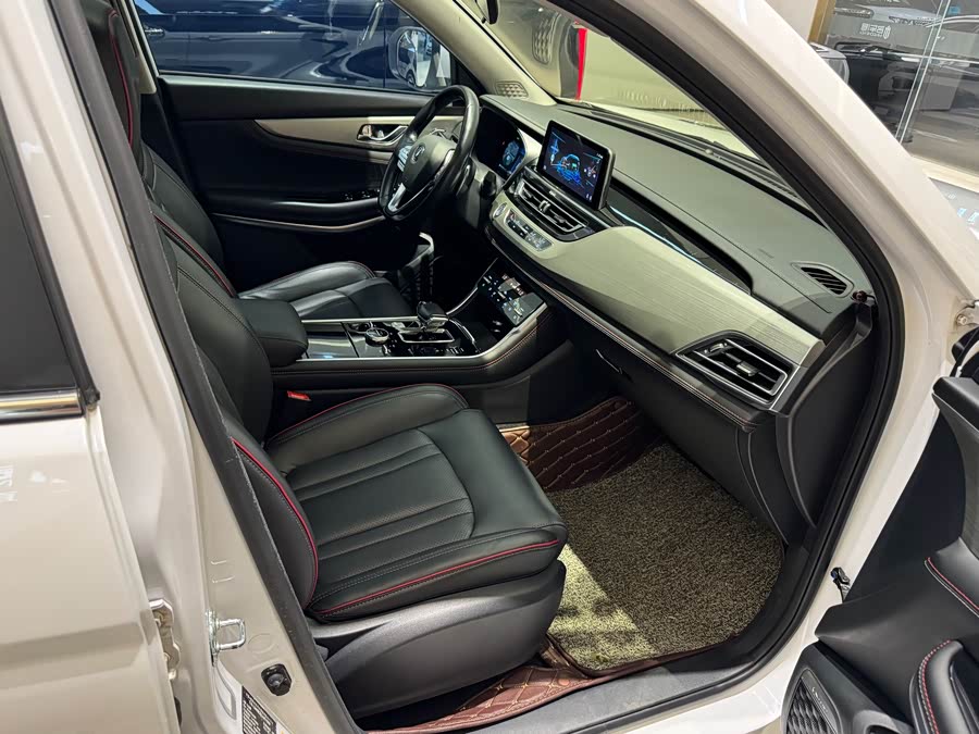 Changan CS15 2019 car image #18