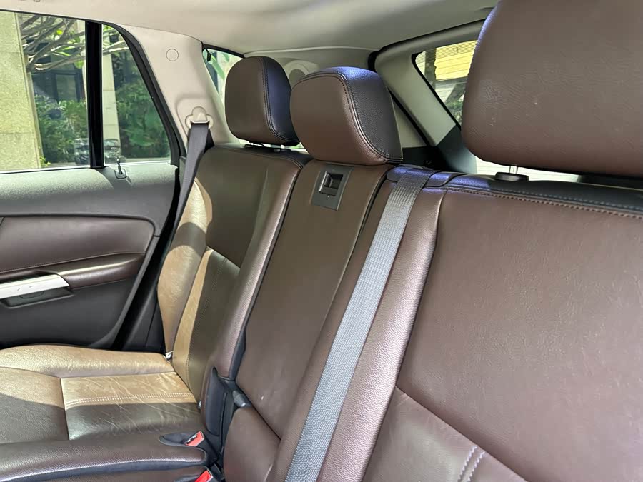Ford Edge (Imported) 2012 صورة سيارة #18