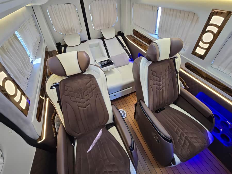 Ford Transit 2022 immagine di auto #18