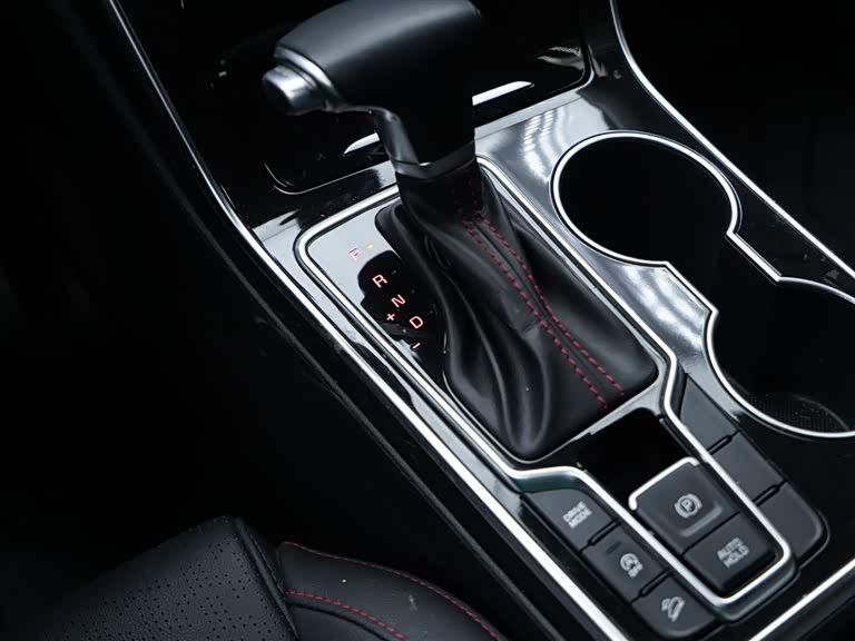 Kia KX5 2021 imagen de coche #18
