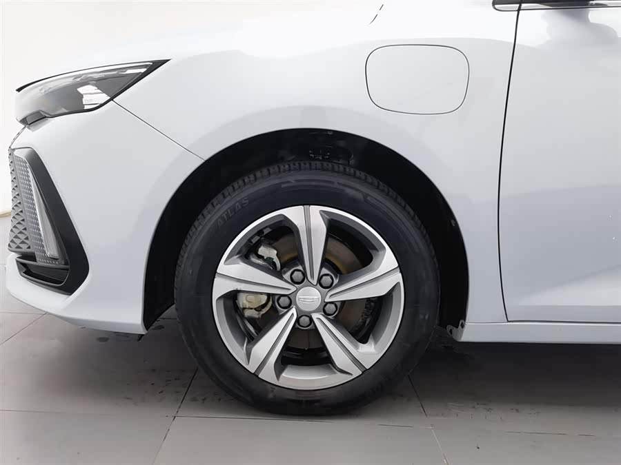 GEELY Emgrand L HiP 2023 #18 GEELY Emgrand L HiP 2023 car image #18