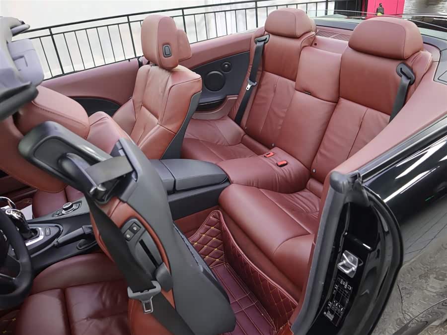 BMW 6 Series 2011 car image #18