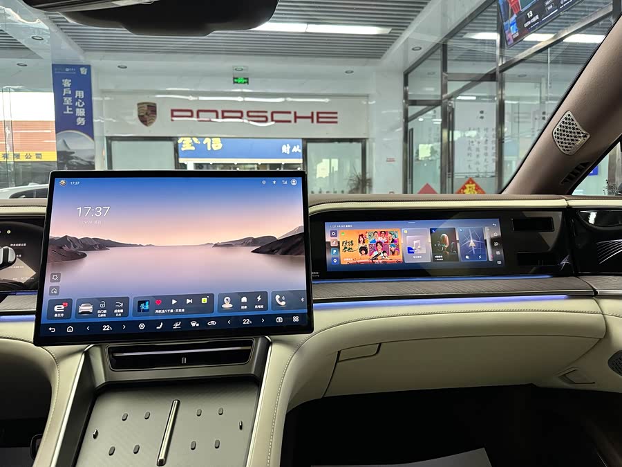 Denza Z9GT 2025 immagine di auto #18