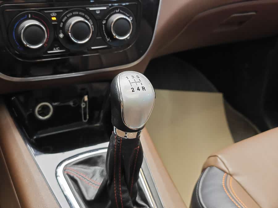 东风 景逸X5 2016 汽车图片 #18