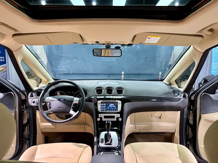 Ford S-MAX 2014 #18 Ford S-MAX 2014 car image #18