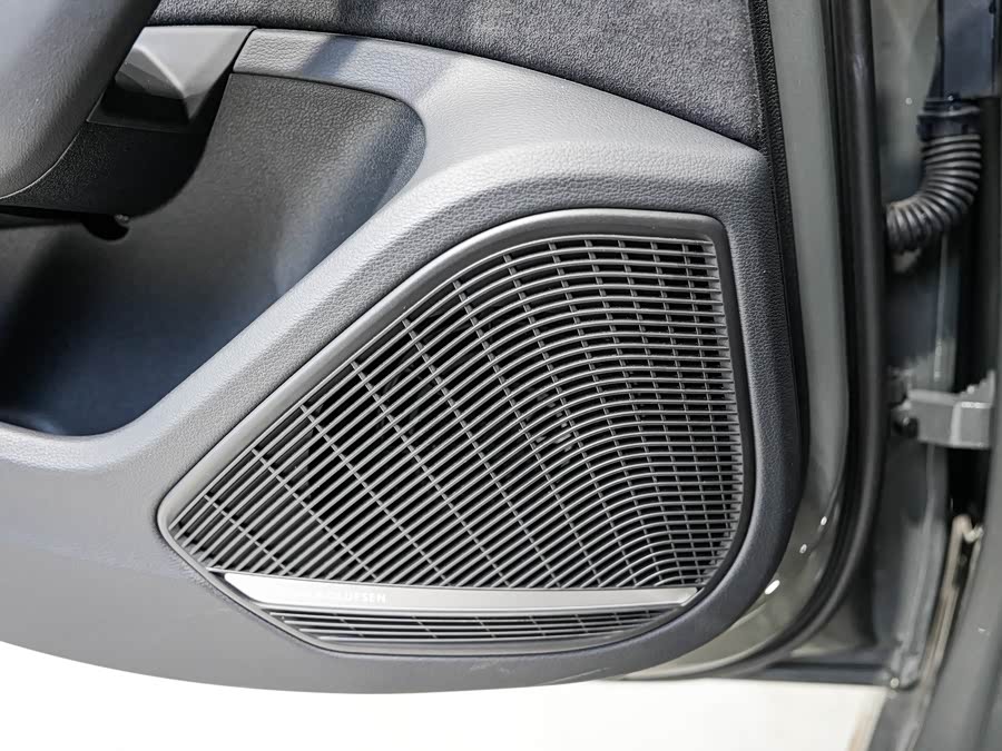 Audi S4 2023 صورة سيارة #18