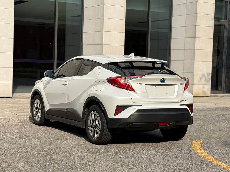 Toyota Izoa E 2022 #18 Toyota Izoa E 2022 imagen de coche #18