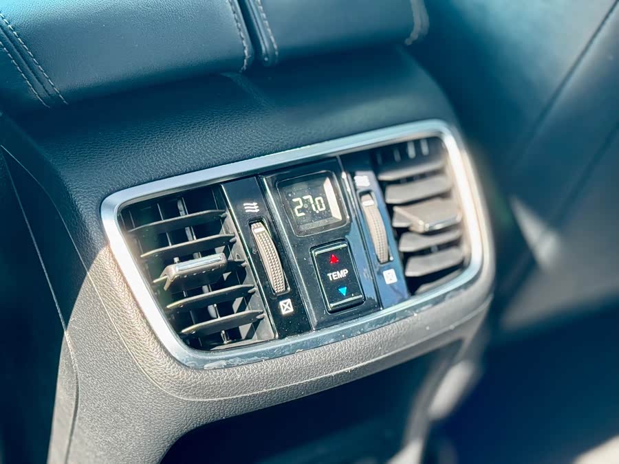 Honda UR-V 2020 #18 Honda UR-V 2020 car image #18