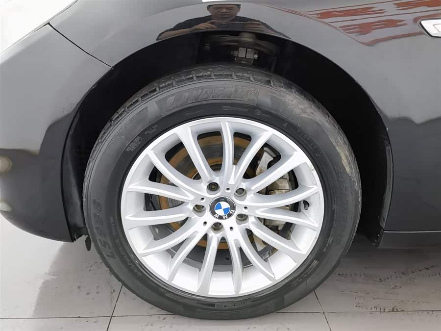 BMW 5 Series GT 2012 #18 BMW 5 Series GT 2012 immagine di auto #18