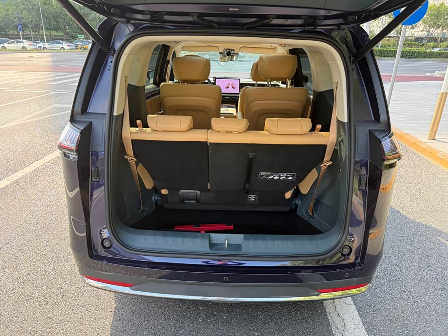 GAC Trumpchi E8 New Energy 2024 imagem de carro #18