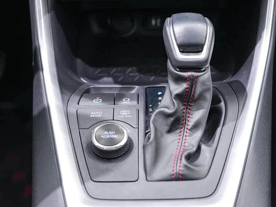 Toyota Wildlander New Energy 2022 #18 Toyota Wildlander New Energy 2022 car image #18