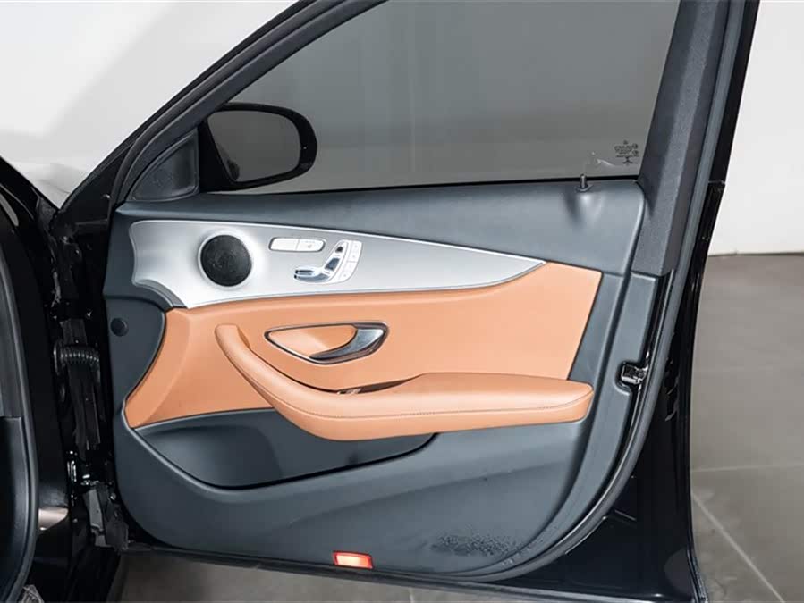 奔驰 奔驰E级 2017 汽车图片 #18