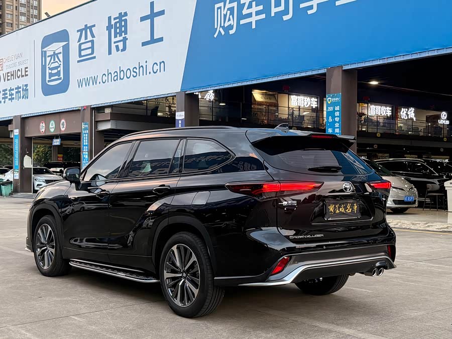 Toyota Crown Kluger 2025 car image #18