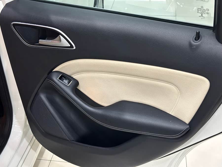 Mercedes-Benz B Class 2014 #18 Mercedes-Benz B Class 2014 car image #18