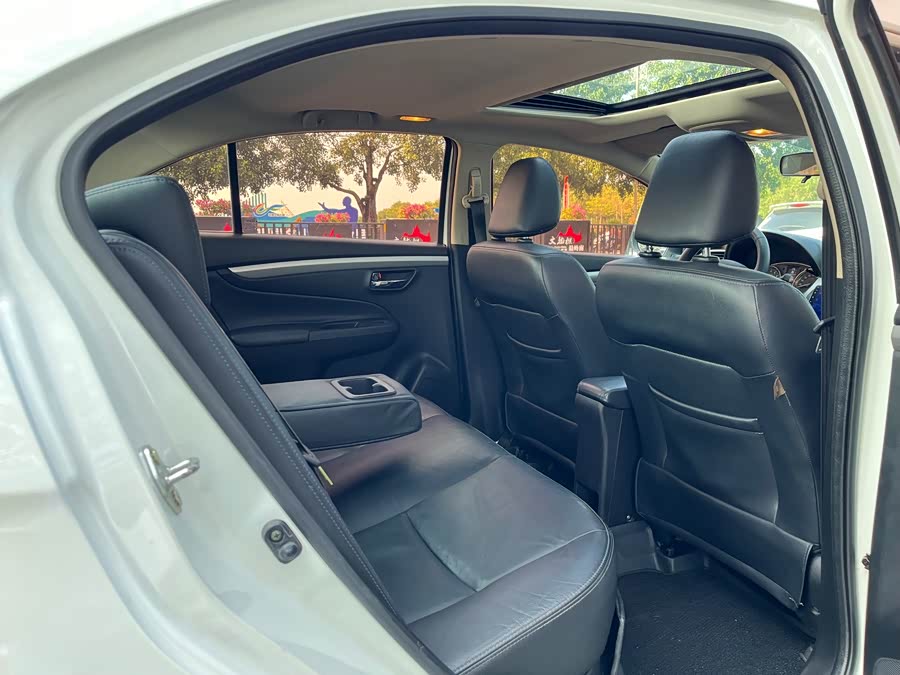 铃木 启悦 2017 汽车图片 #18