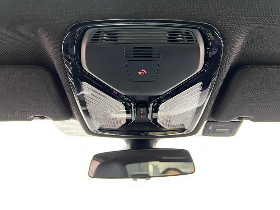 BMW 5 Series (Imported) 2019 #18 BMW 5 Series (Imported) 2019 car image #18