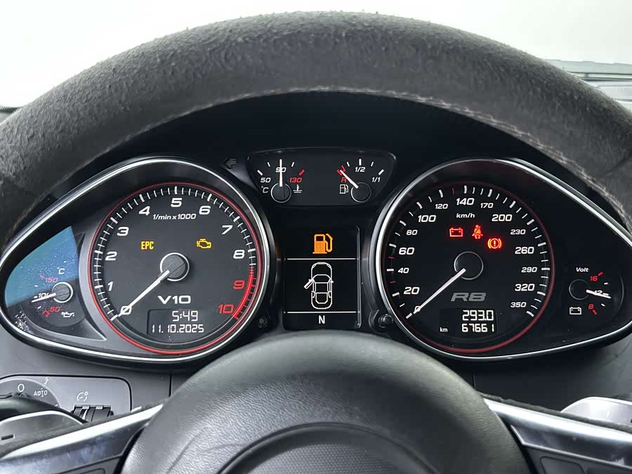 Audi R8 2013 #18 Audi R8 2013 car image #18