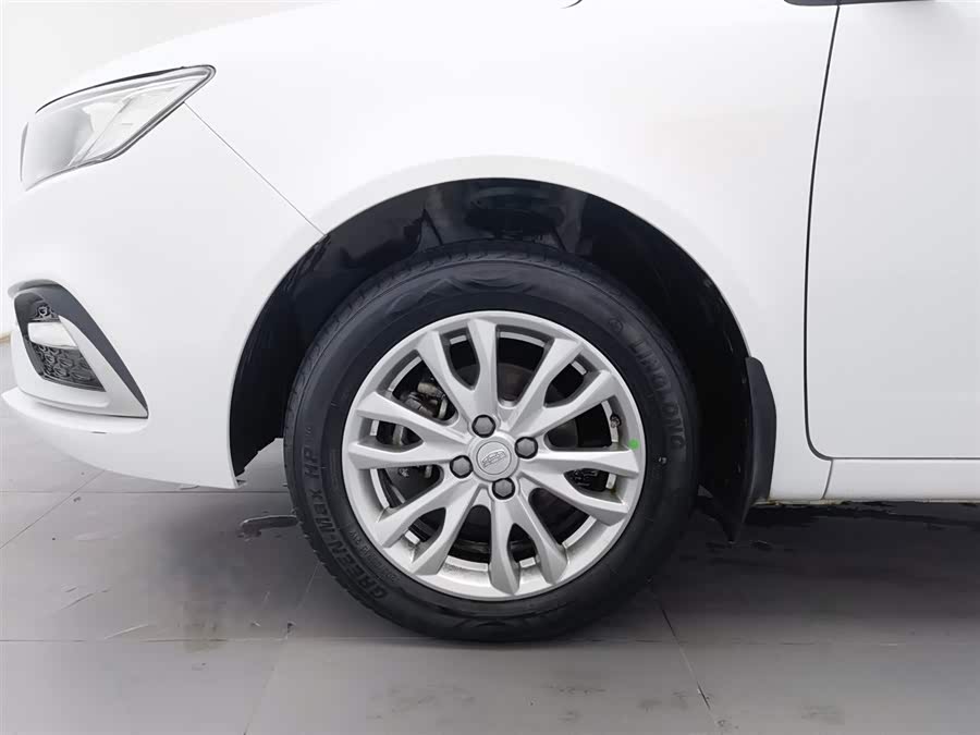 GEELY Vision 2019 car image #18