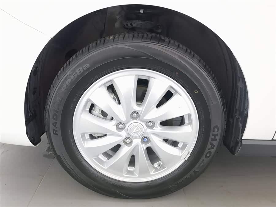 Changan Eado EV 2023 immagine di auto #18