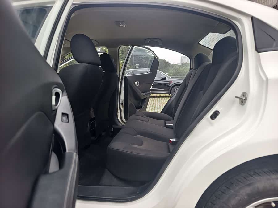 GAC Trumpchi GA3 2014 car image #18