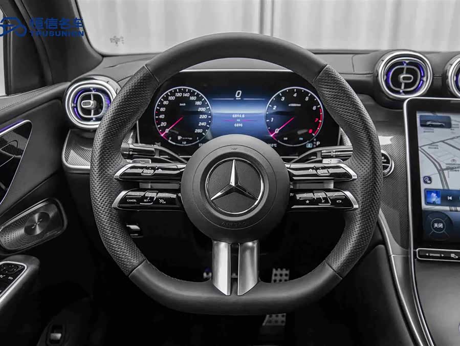 Mercedes-Benz GLC Coupe 2024 imagem de carro #18
