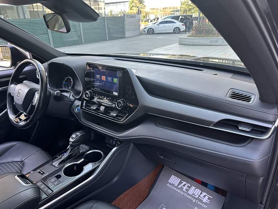 Toyota Crown Kluger 2021 car image #18