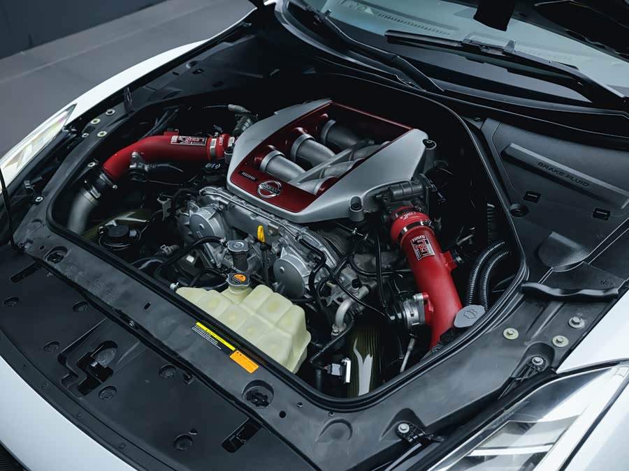 日产 日产GT-R 2012 汽车图片 #18