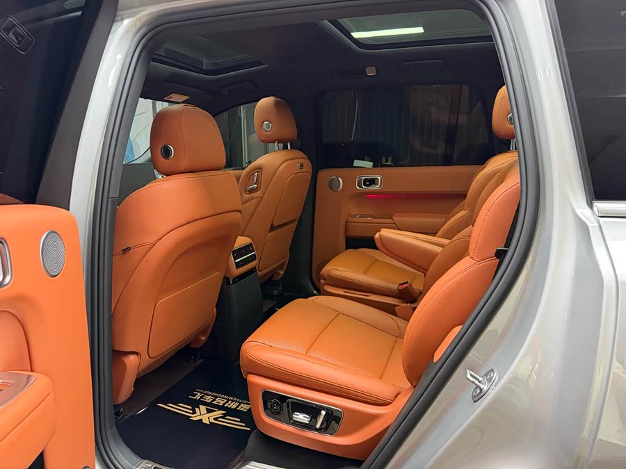 Li L9 2024 صورة سيارة #18