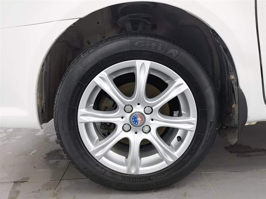 GEELY KingKong 2014 immagine di auto #18