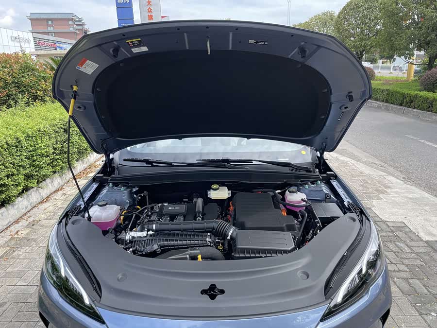 BYD Seal 05 DM-i 2025 car image #18
