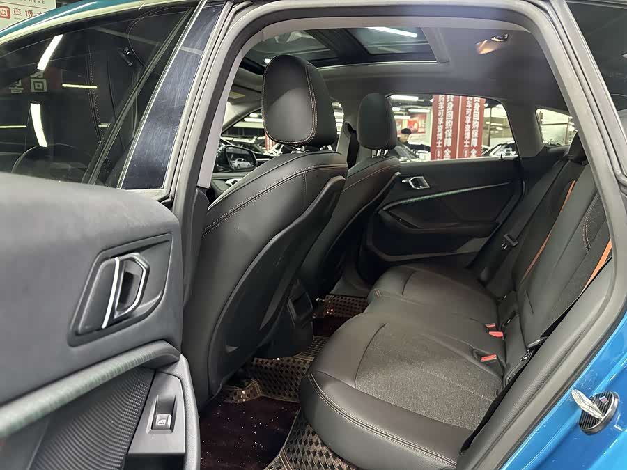 BMW 2 Series (Imported) 2022 immagine di auto #18