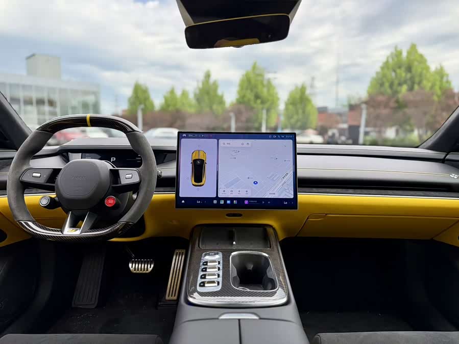 小米汽车 小米SU7 Ultra 2025 汽车图片 #18