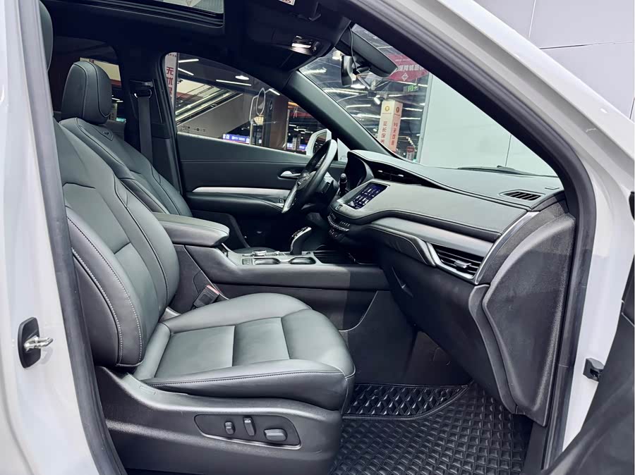 2020 immagine di auto #18