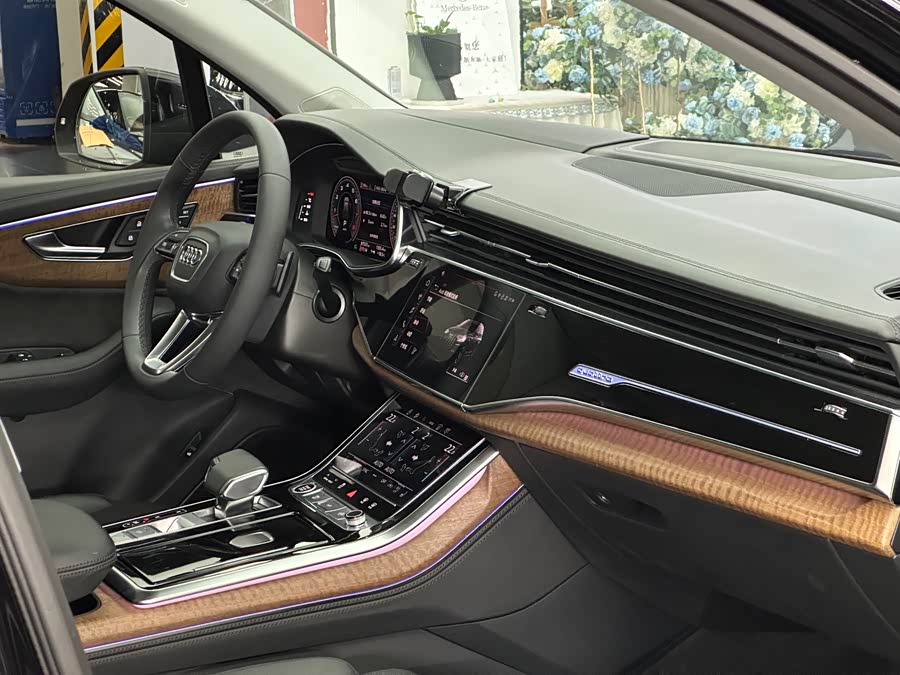 Audi Q7 2020 #18 Audi Q7 2020 car image #18