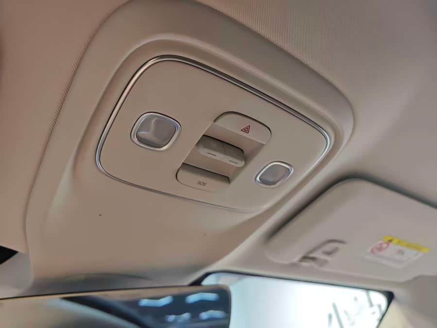 Leapmotor C11 2025 car image #18