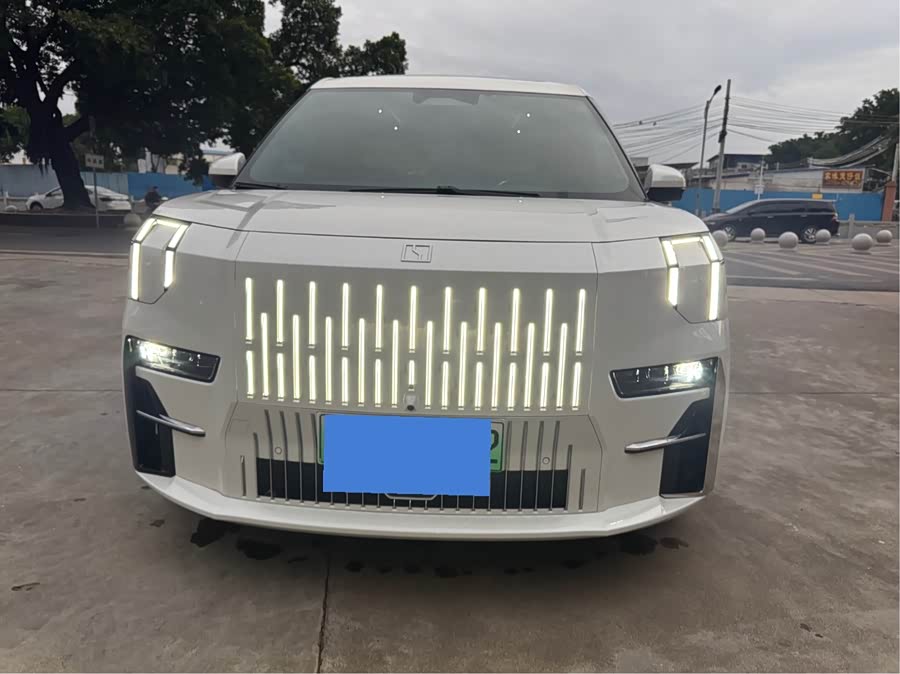 Volkswagen Phideon 2024 immagine di auto #18