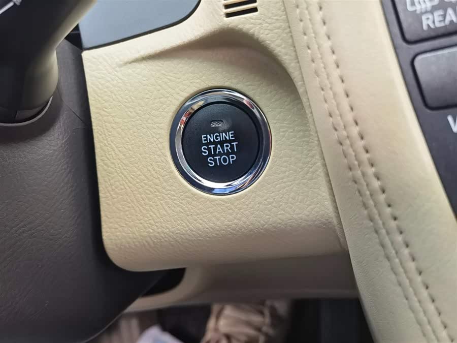 丰田 皇冠 2007 汽车图片 #18