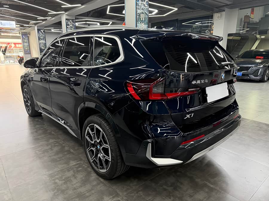 BMW X1 2023 image de voiture #18