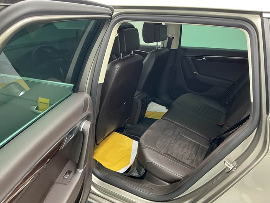 Volkswagen Magotan (Imported) 2014 immagine di auto #18