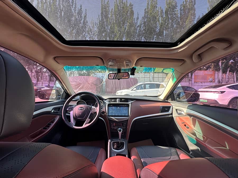 BYD G5 2016 car image #18