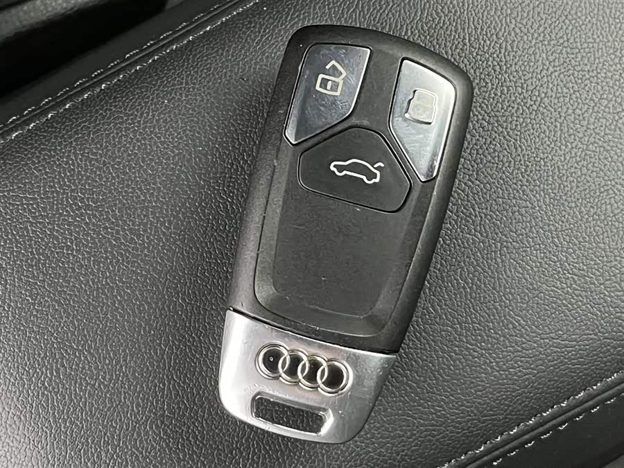 Audi TT 2015 #18 Audi TT 2015 car image #18