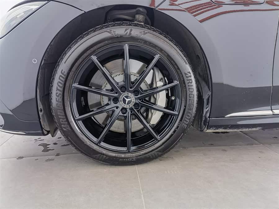 Mercedes-Benz EQE Class 2023 car image #18